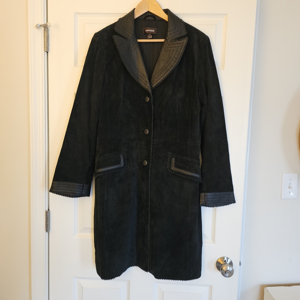 Danier Black Suede Coat Size Medium